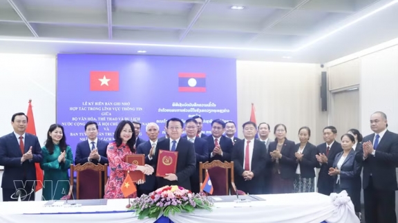 Laos values cooperation with Vietnam in information, communications