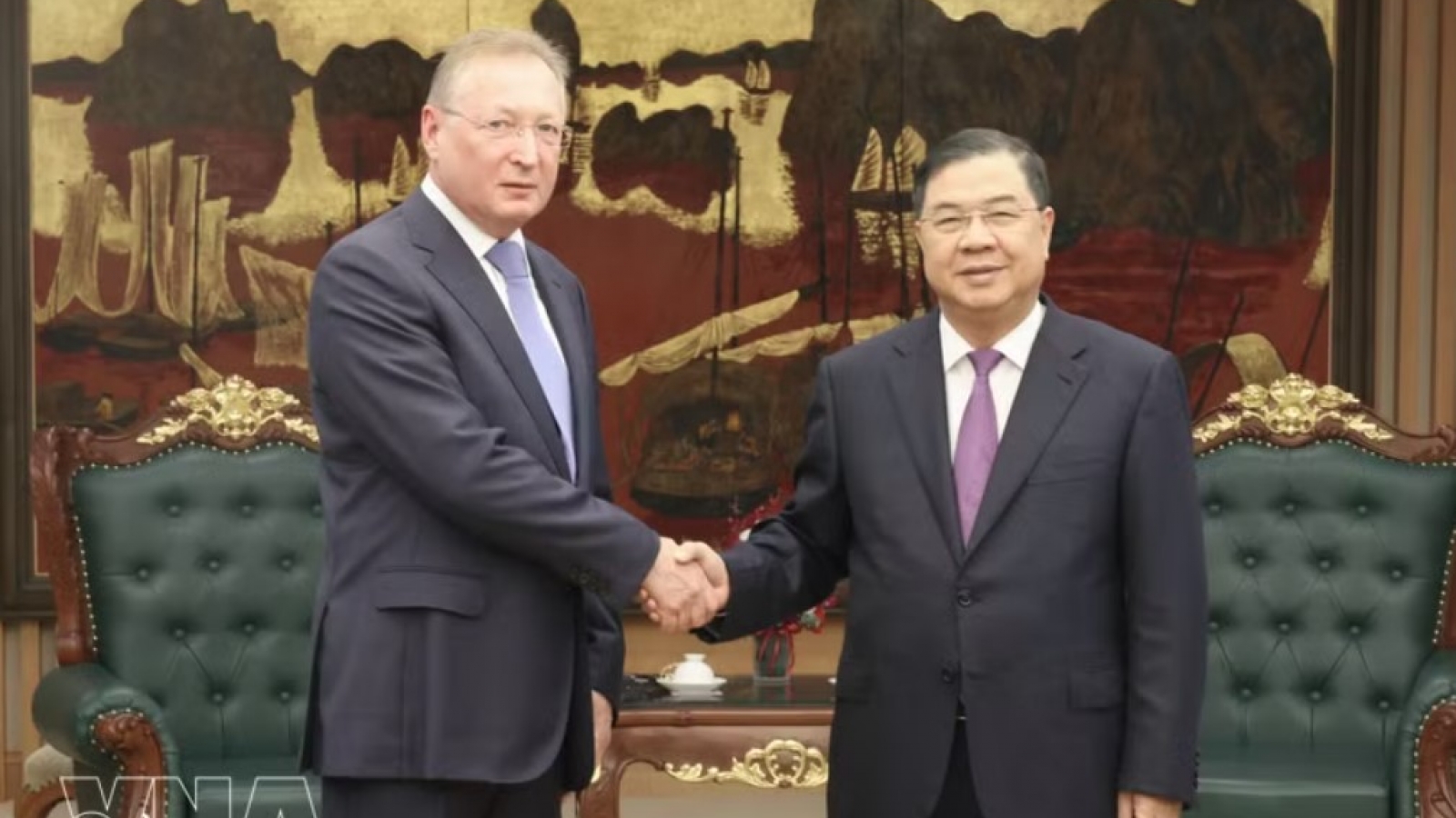 Zarubezhneft-Petrovietnam cooperation contributes substantively to Vietnam-Russia