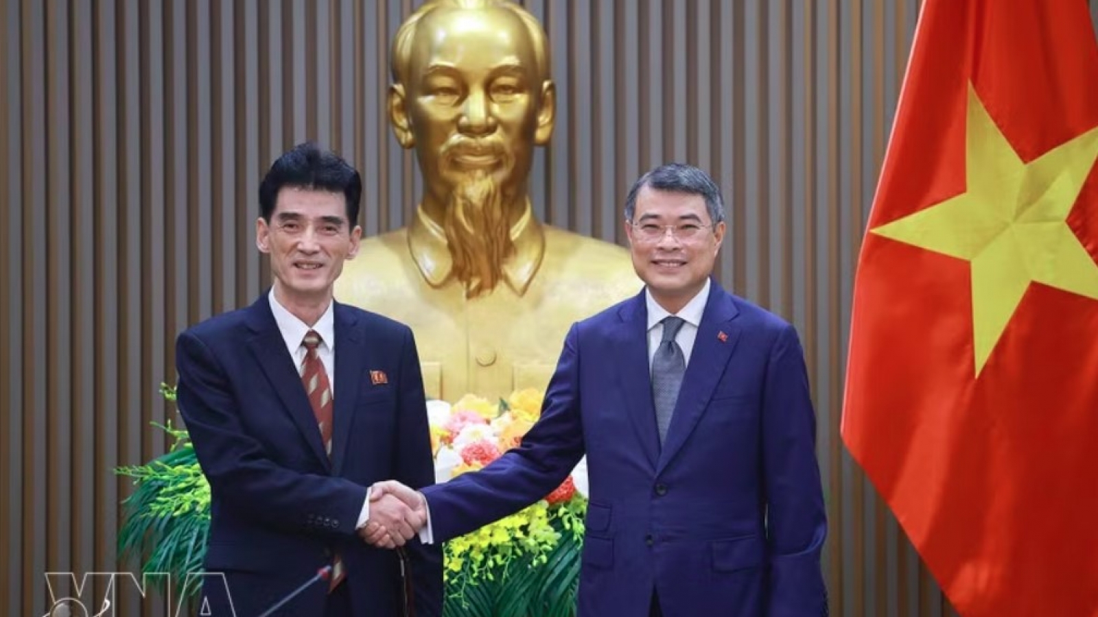 Prime Minister receives DPRK Ambassador