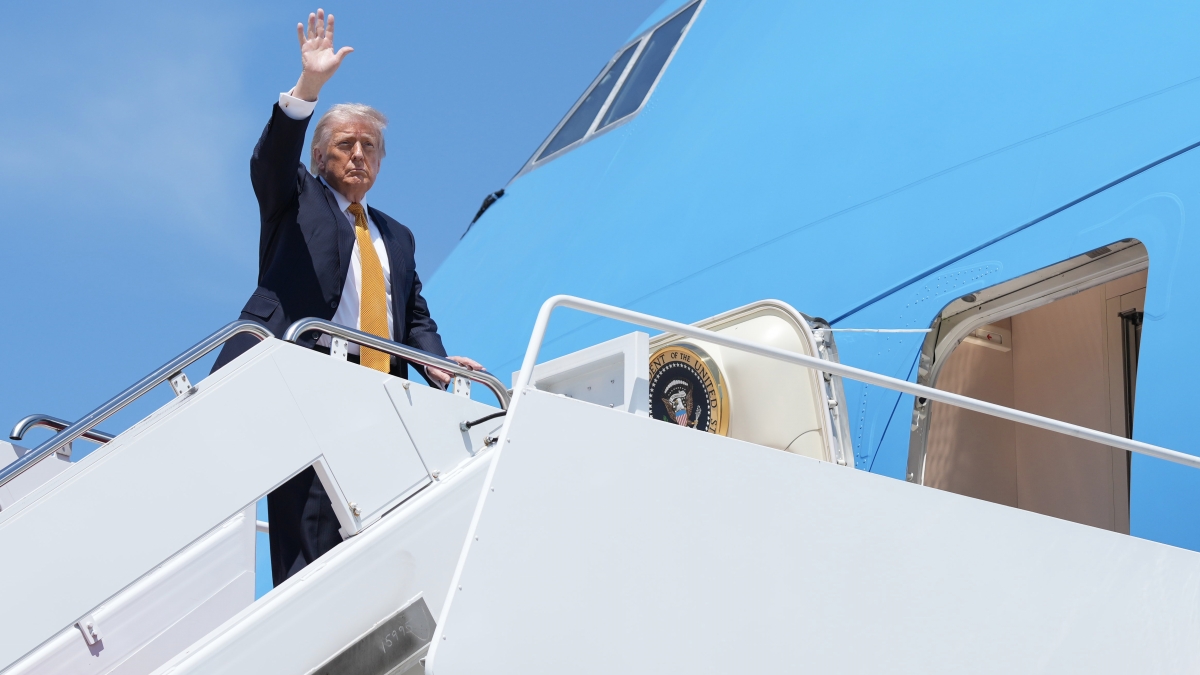 16 CEO tháp tùng ông Trump tới Trung Quốc: Cuộc mặc cả lớn trong bàn cờ đa cực