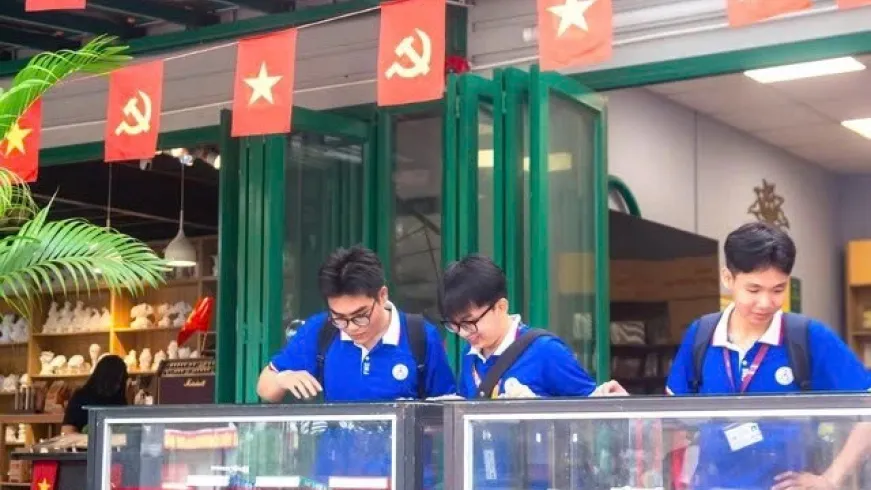 HCM City hosts various activities to mark President Ho Chi Minh's birthday