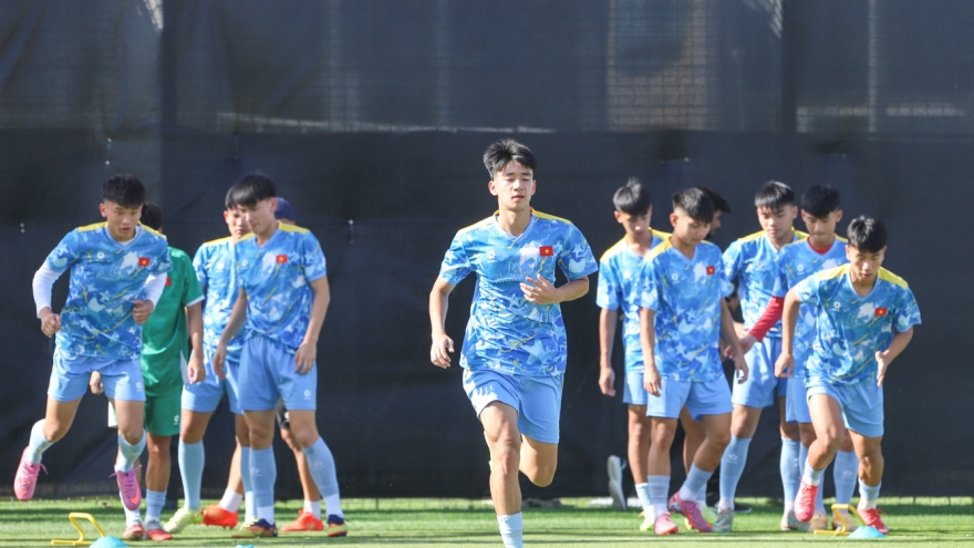 Vietnam begin training in Jeddah ahead of AFC U17 Asian Cup opener