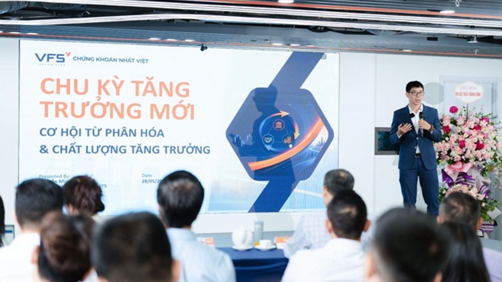 Chứng khoán nhất Việt nhận định chu kỳ tăng trưởng mới đang hình thành