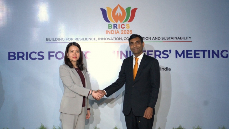 Thứ trưởng Ngoại giao Việt Nam dự hội nghị Ngoại trưởng BRICS mở rộng tại Ấn Độ