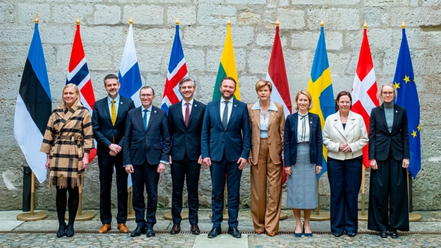 8 nước Bắc Âu-Baltic ủng hộ Ukraine gia nhập EU và NATO