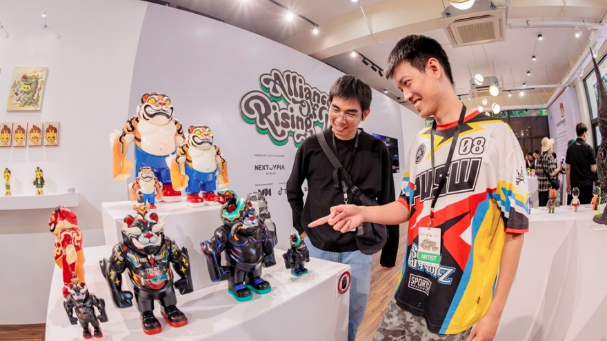 A.R.T SHOW gathers more than 50 Asian Art Toys artists in Ho Chi Minh City