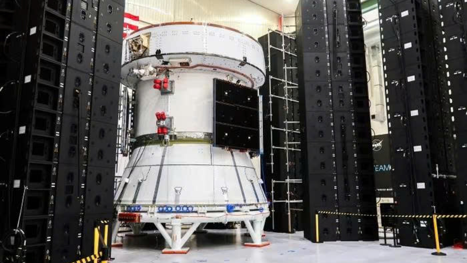 NASA tăng tốc chuẩn bị cho chương trình đổ bộ Mặt Trăng Artemis III