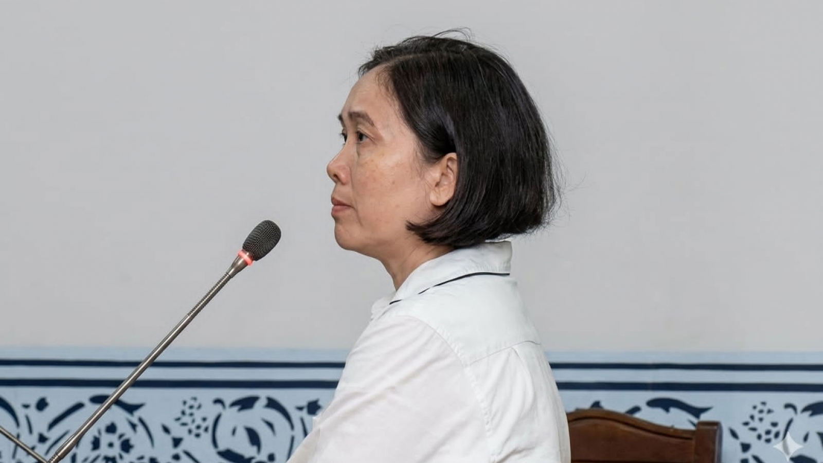 Lãnh 15 năm tù vì dùng sổ đỏ giả để lừa đảo
