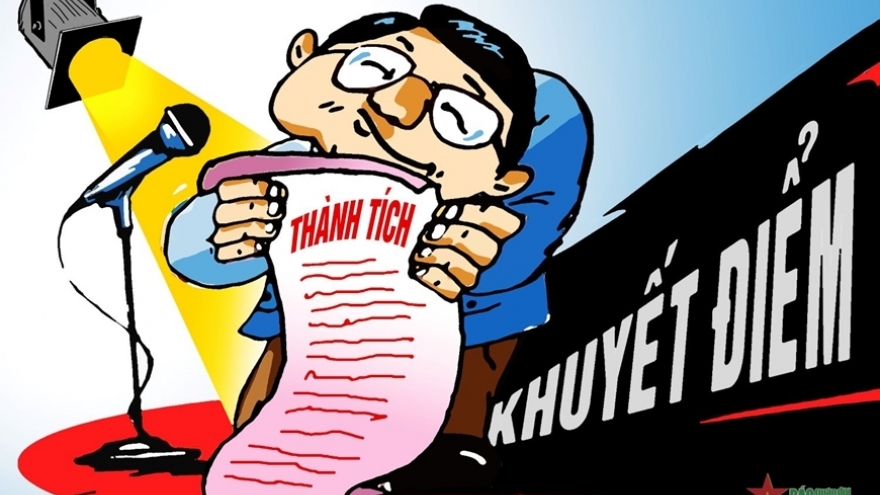 Bệnh thành tích phải chăng cái gốc là quan liêu và háo danh?