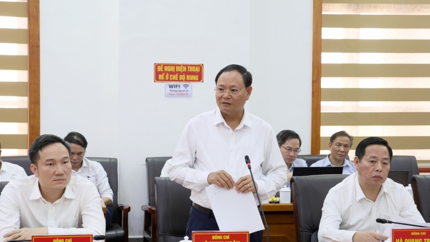 Bộ Chính trị kiểm tra, giám sát việc thực hiện nhiệm vụ chính trị tại Lai Châu