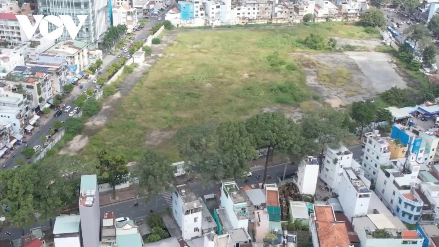 Dự thảo mới: Để lãng phí, lãnh đạo có thể bị cách chức và phạt tù đến 20 năm