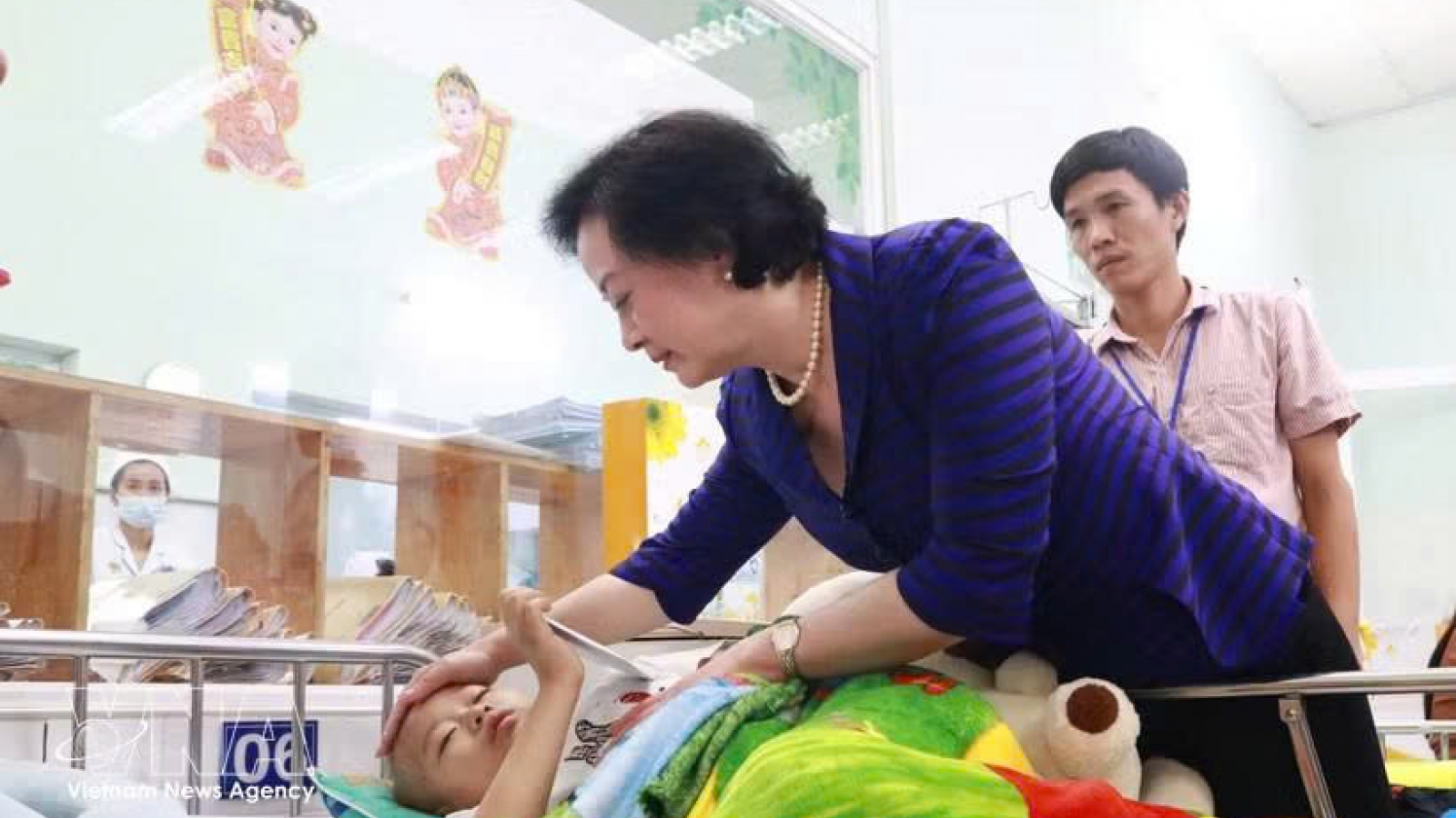 Bright Future Fund receives over VND2.2 trillion in support for cancer patients