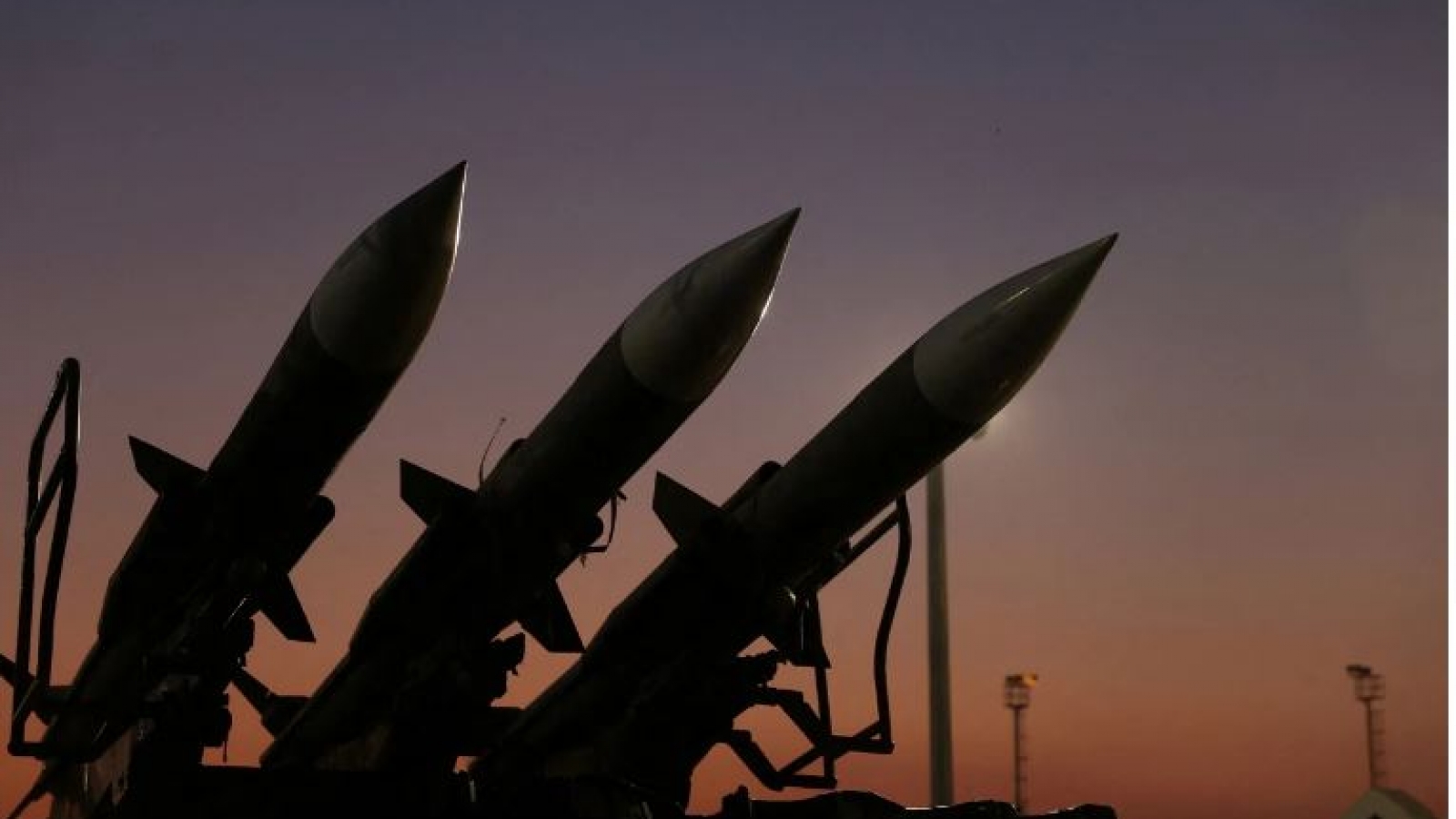Iran tuyên bố "không lùi bước" trong cuộc đối đầu với Mỹ và Israel