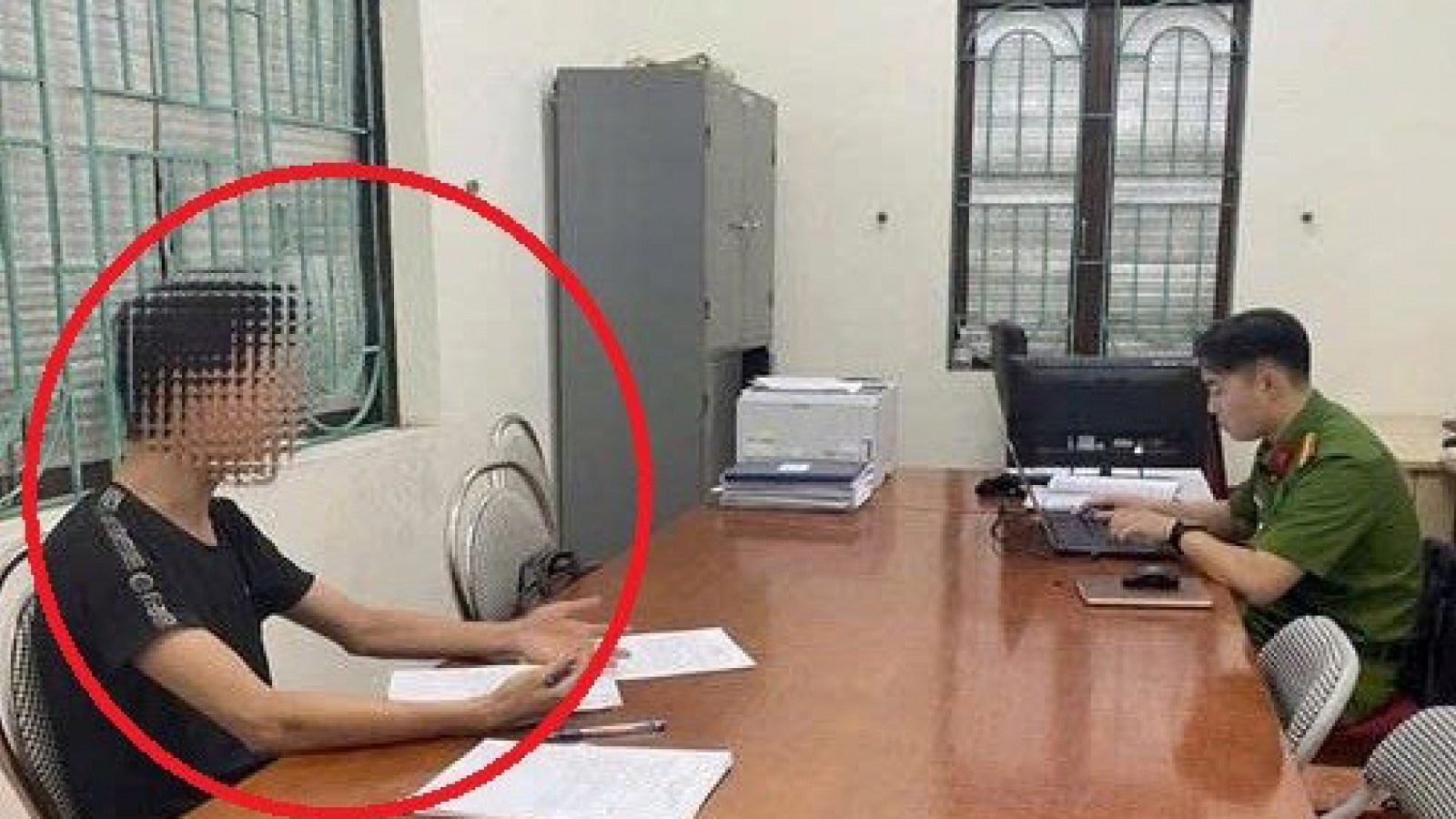 Triệu tập đối tượng đăng bình luận sai sự thật về lực lượng Công an ở Hải Phòng