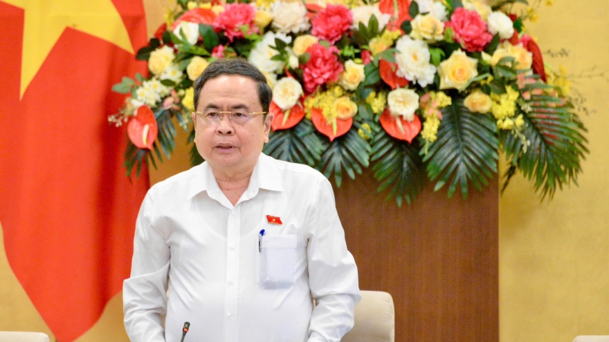 Chủ tịch Quốc hội: Không để “nước đến chân mới nhảy” trong làm luật