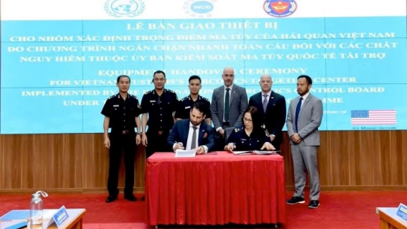 Vietnam Customs expands capacity to tackle cross-border narcotics crime