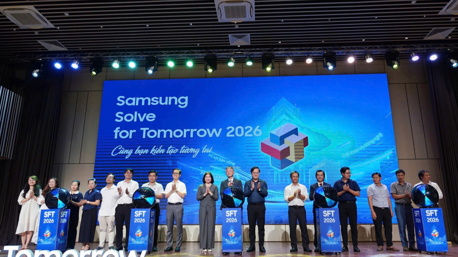 Tiếp tục phát động cuộc thi Samsung Solve for Tomorrow 2026 tại khu vực miền Trung