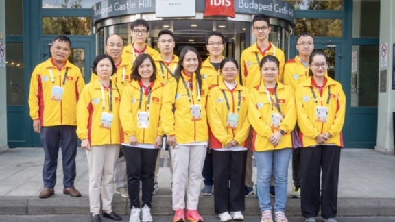 Cục TDTT nói gì về lùm xùm chốt danh sách ĐT cờ vua Việt Nam dự Olympiad qua... nhóm chat?