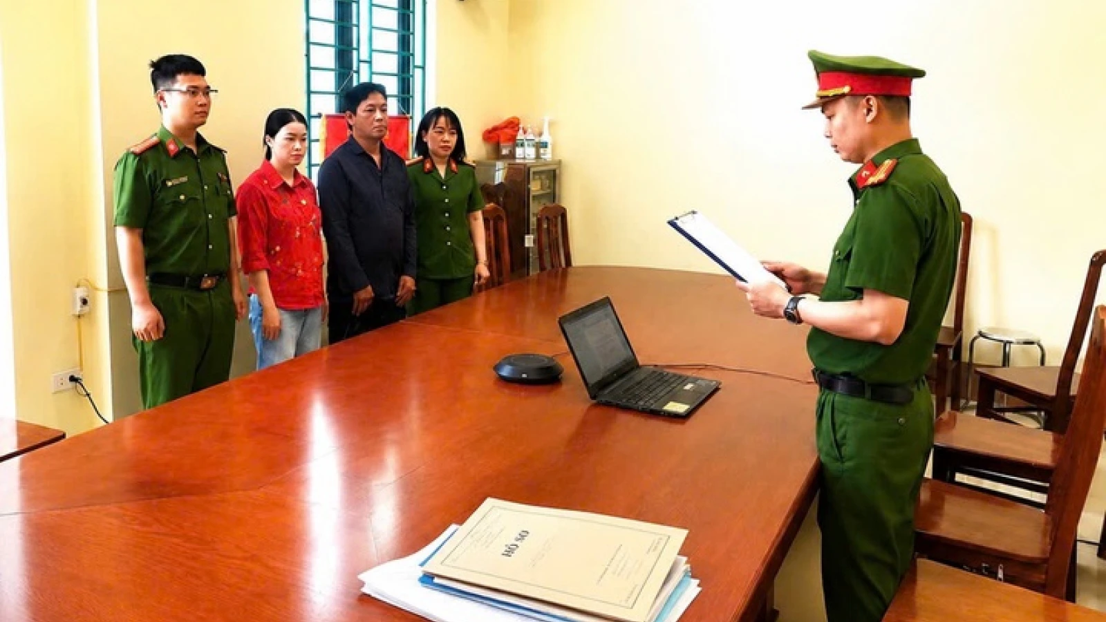 Khởi tố người đàn ông gây tai nạn, khiến nữ du khách người Anh tử vong