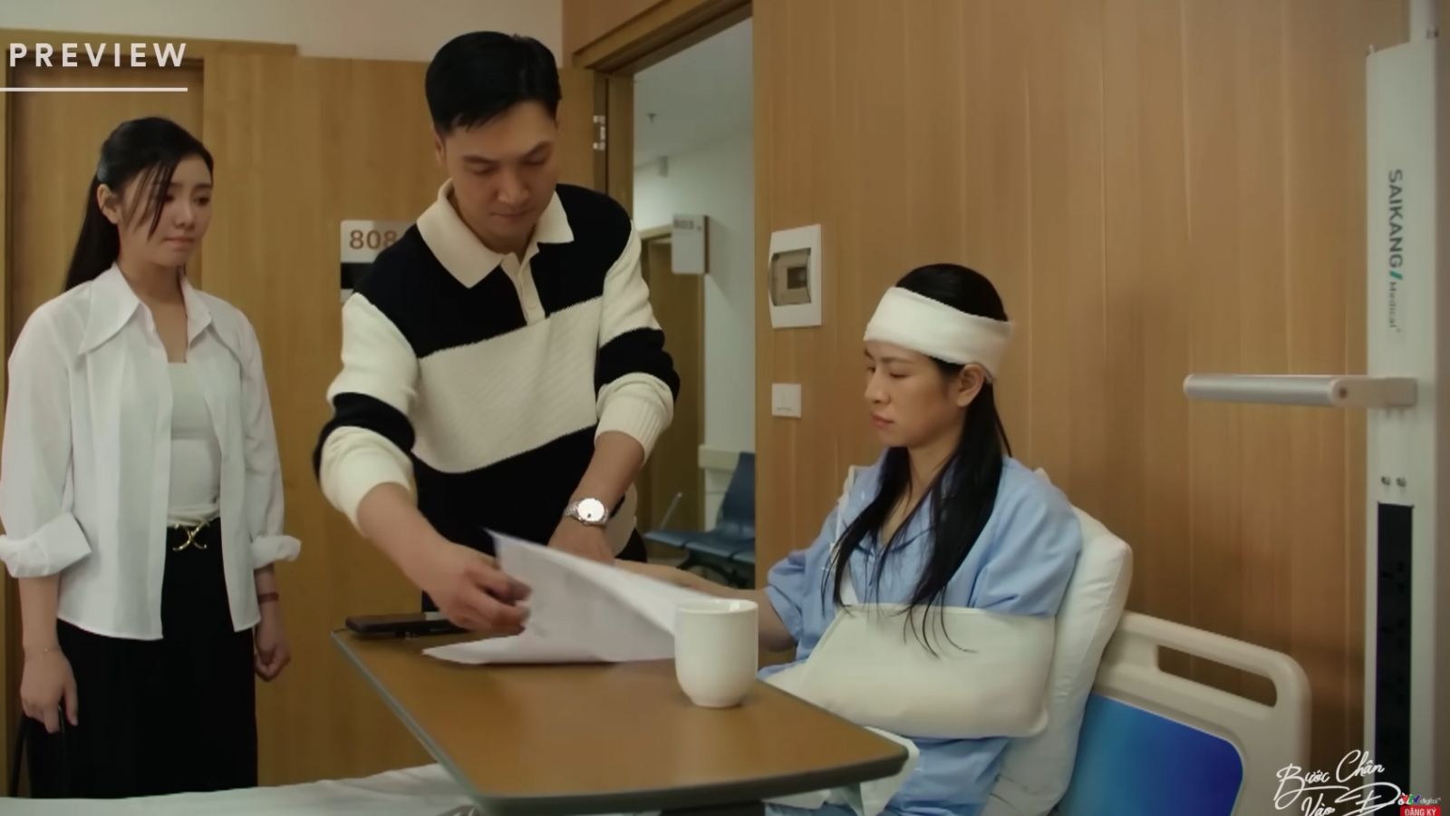 "Bước chân vào đời" tập 32: Lâm ra tay, Mai Ly hết đường gây khó dễ cho Thương