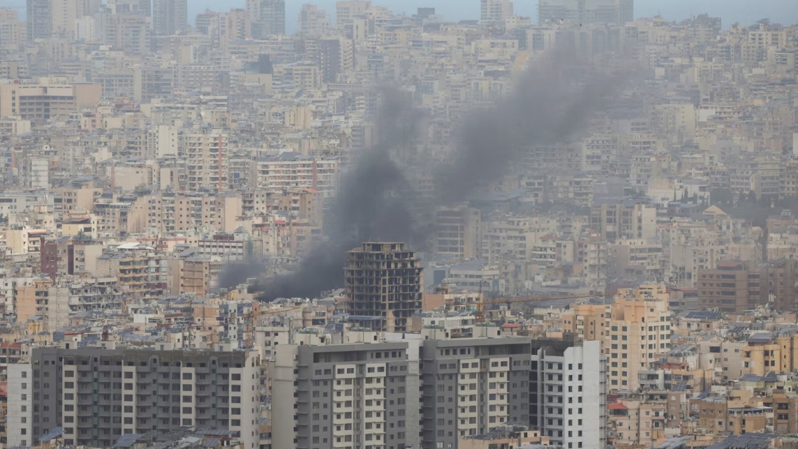 Iran dọa mở thêm mặt trận mới, Israel hạ lệnh tấn công vùng ngoại ô Beirut