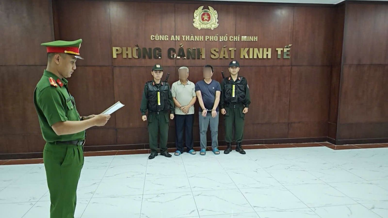 Triệt phá đường dây sản xuất, buôn bán thuốc Đông dược trái phép tại TP.HCM