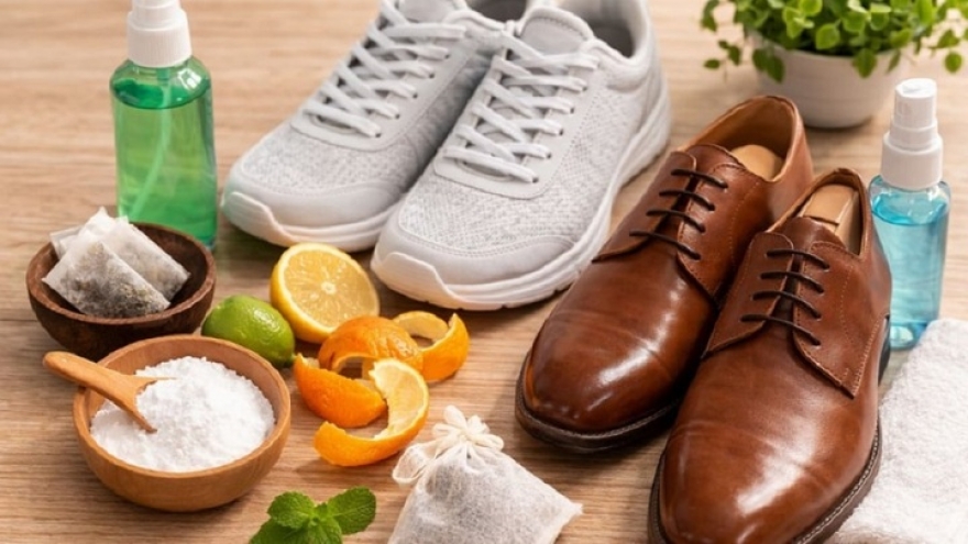 Mách bạn cách khử mùi hôi giày vào mùa hè cực kỳ đơn giản mà vô cùng hiệu quả
