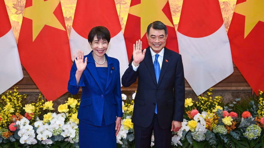 Lễ đón trọng thể Thủ tướng Nhật Bản Takaichi Sanae thăm chính thức Việt Nam
