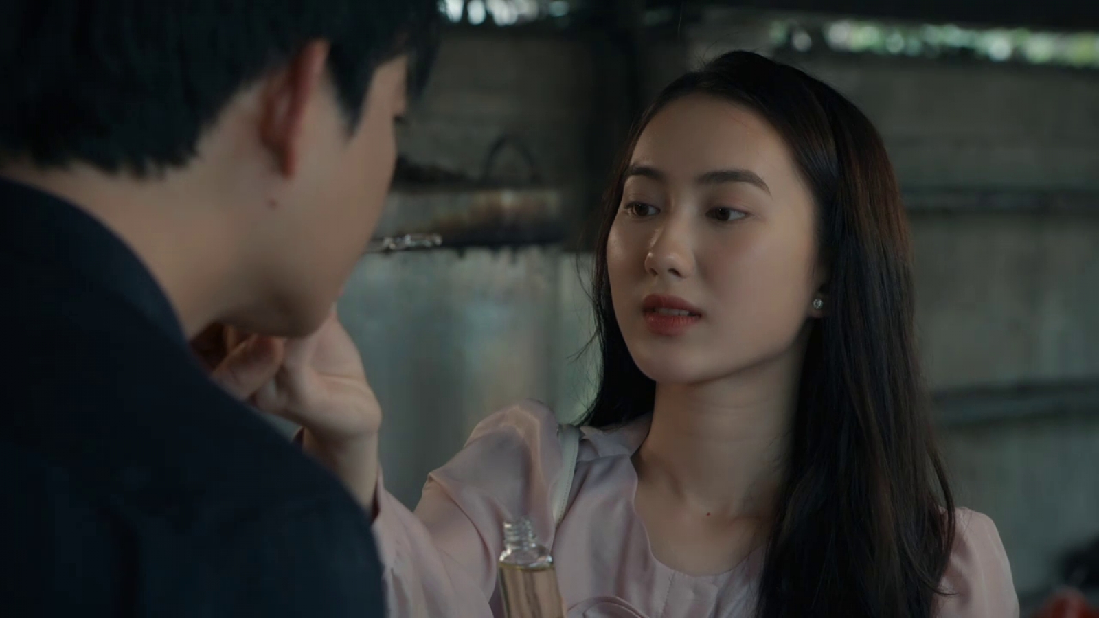 Mỹ nhân vào vai "tiểu tam" phim giờ vàng VTV gây chú ý