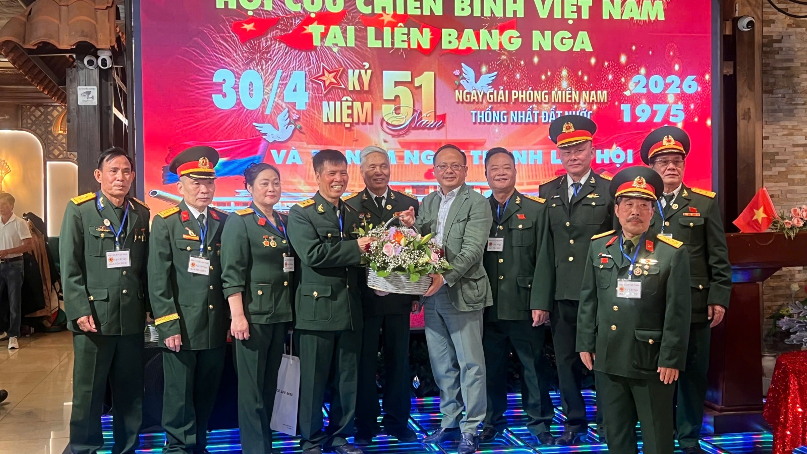 Hội Cựu chiến binh VN tại LB Nga kỷ niệm 51 năm Ngày Giải phóng miền Nam