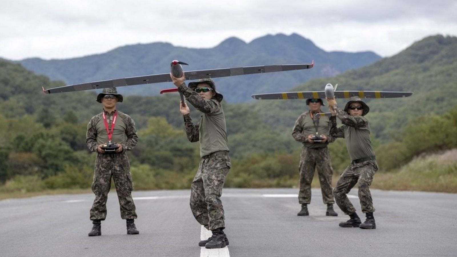 Hàn Quốc phát triển UAV đánh chặn kiểu mới