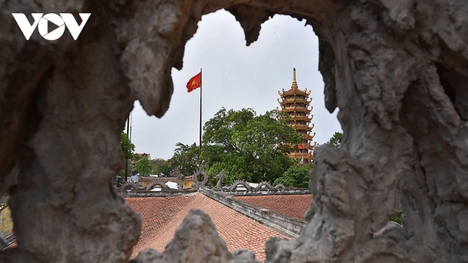 Inside Ninh Binh’s over-500-year-old “Hundred-Room Pagoda”