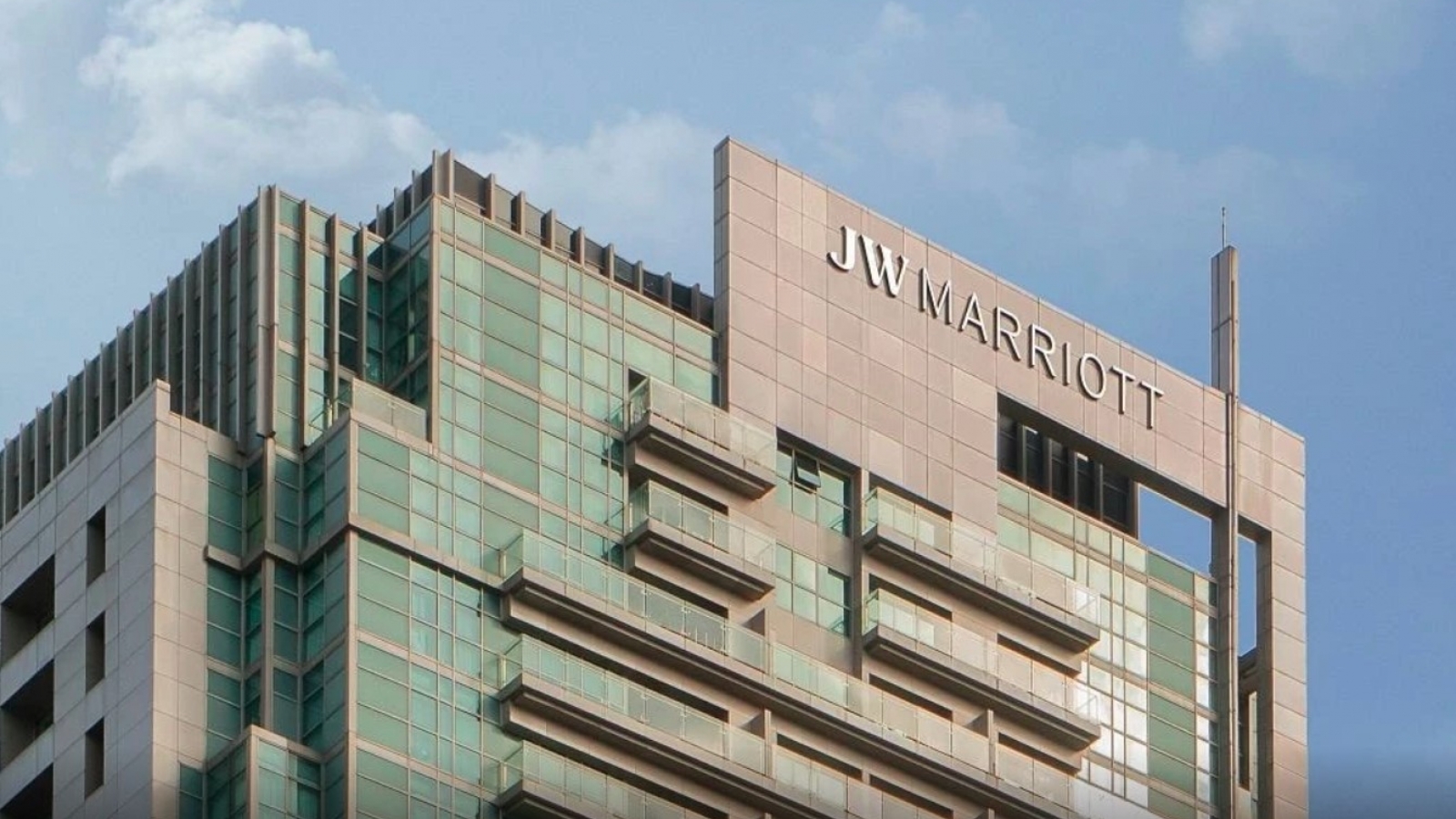 Marriott ramps up Vietnam expansion with new luxury hotels, major partnerships