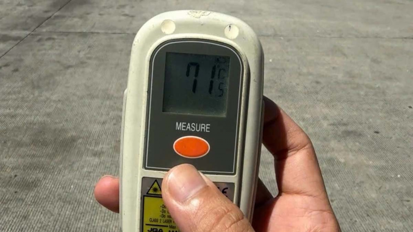 Thông tin nhiệt độ ngoài trời có nơi lên tới 71 độ C có chính xác?