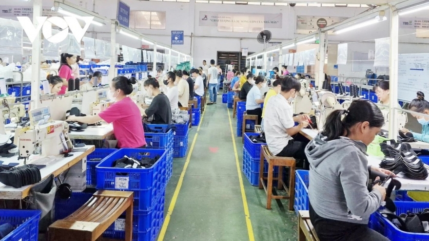 Tiền lương, tiền công đi làm dịp lễ 30/4 - 1/5 có thể gấp 5 lần