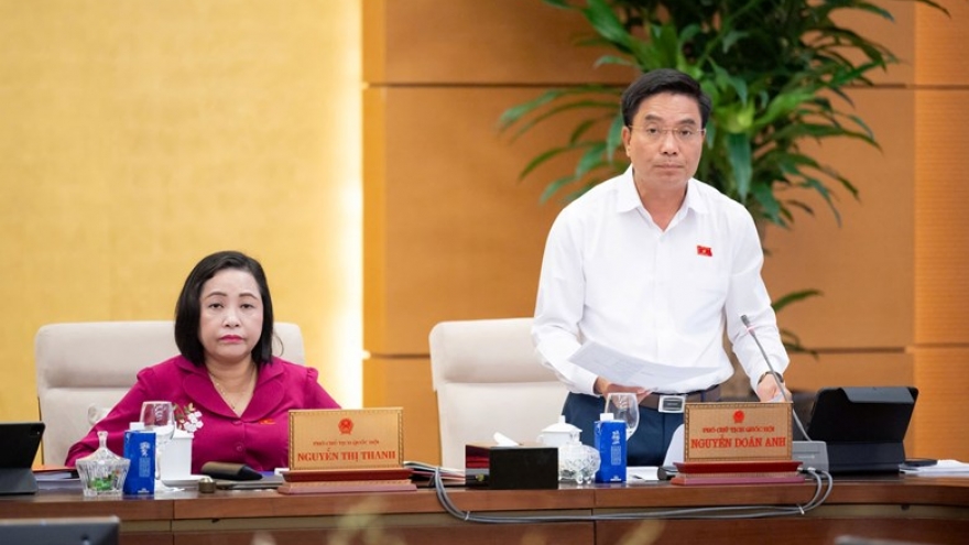 Cái gì cũng đến cấp xã, cần chính sách cho cán bộ phù hợp hơn