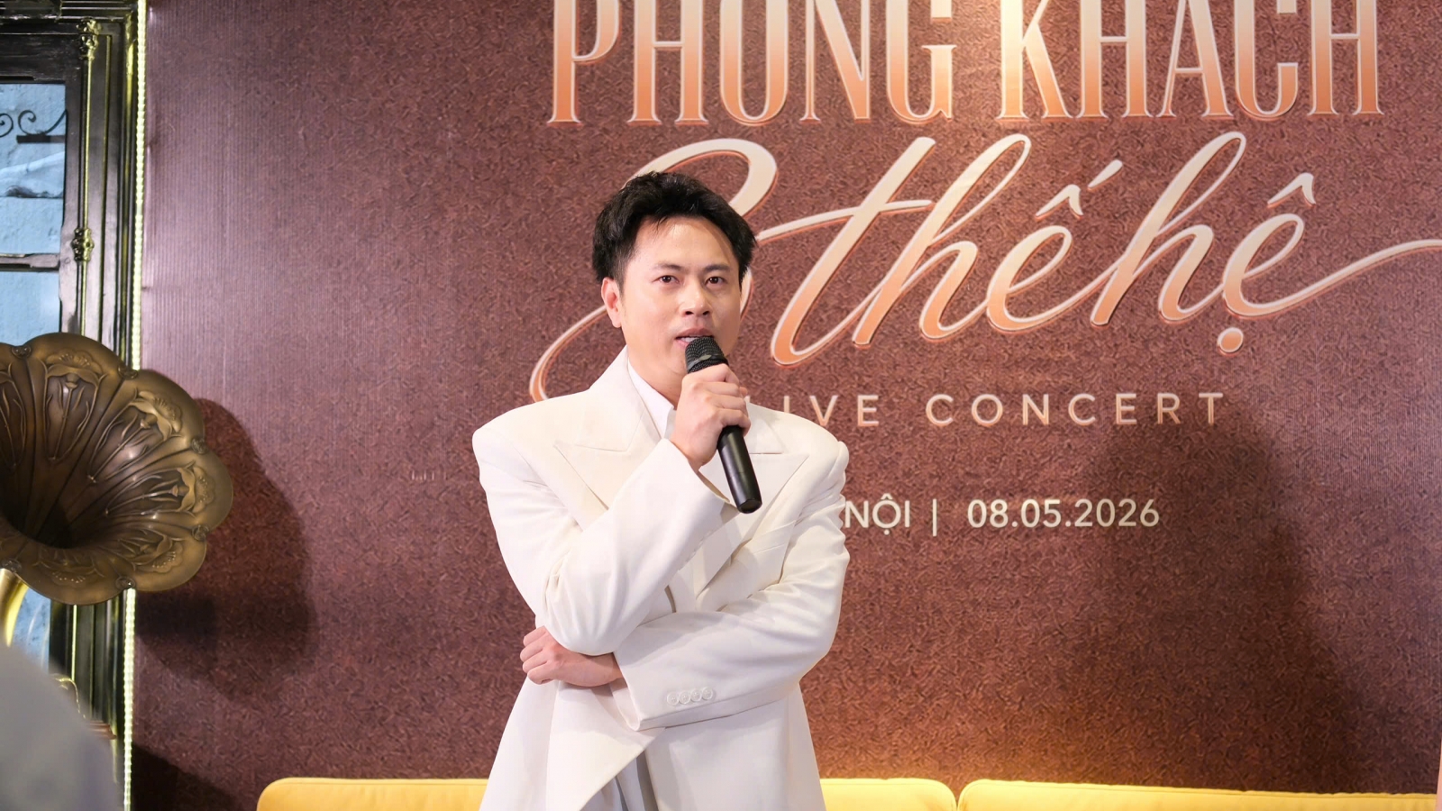 Dương Cầm tạo sân khấu âm nhạc kết nối 3 thế hệ