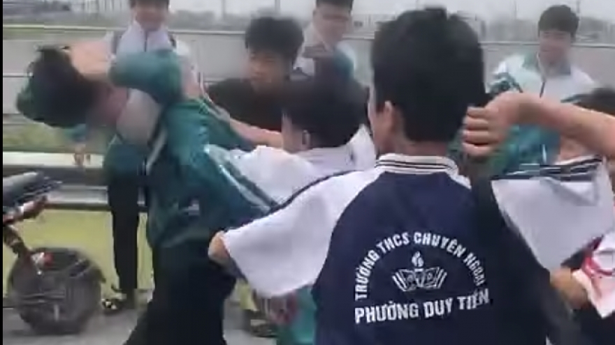Chính quyền địa phương lên tiếng vụ nam sinh lớp 9 bị đánh hội đồng ở Ninh Bình