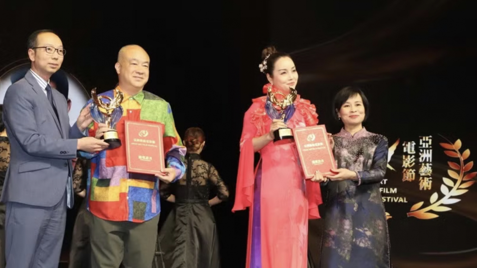 “Quan Ky Nam” wins Best Director award at Asian Art Film Festival