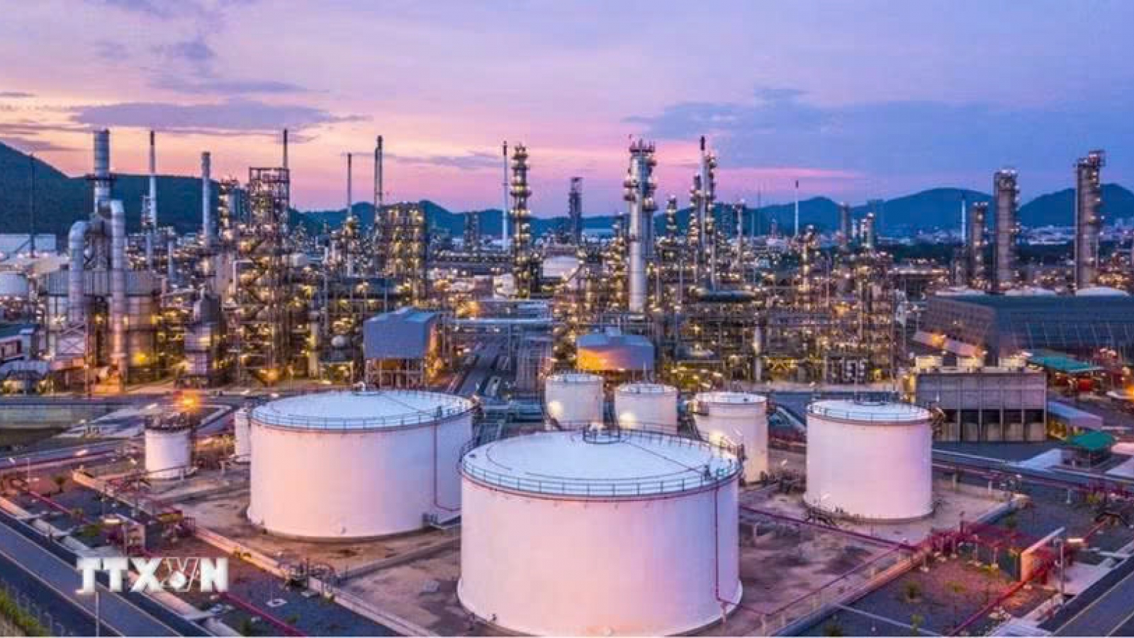 Nhóm 7 nước OPEC+ nhất trí điều chỉnh sản lượng dầu trong tháng 6/2026