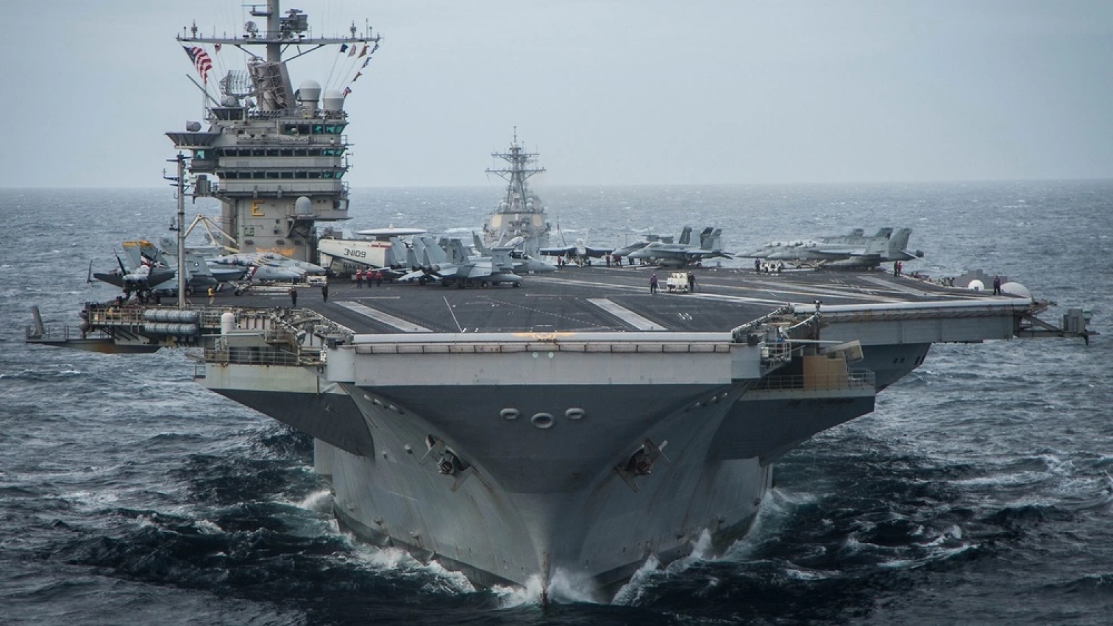 Tàu sân bay hạt nhân USS George Washington của Mỹ quay lại Nhật Bản