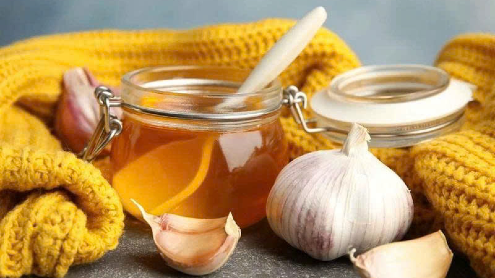 Nhiều người truyền tai nhau ăn tỏi với mật ong để giảm cân, hiệu quả đến đâu?