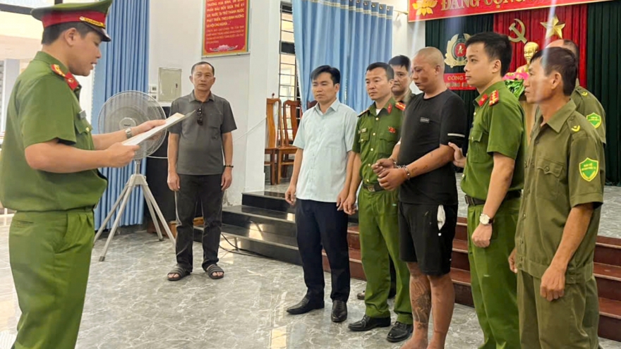 Bắt đối tượng xông vào trụ sở chém cán bộ công an trọng thương