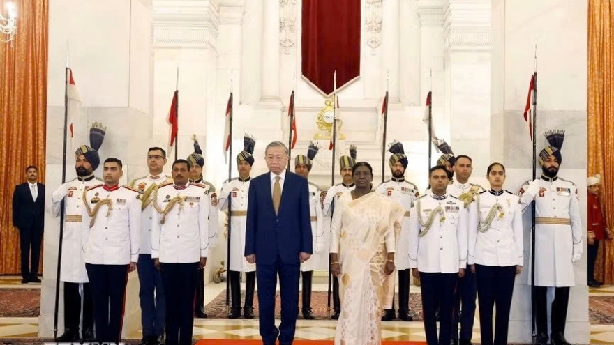 Tổng thống Ấn Độ chủ trì tiệc chiêu đãi Tổng Bí thư, Chủ tịch nước Tô Lâm
