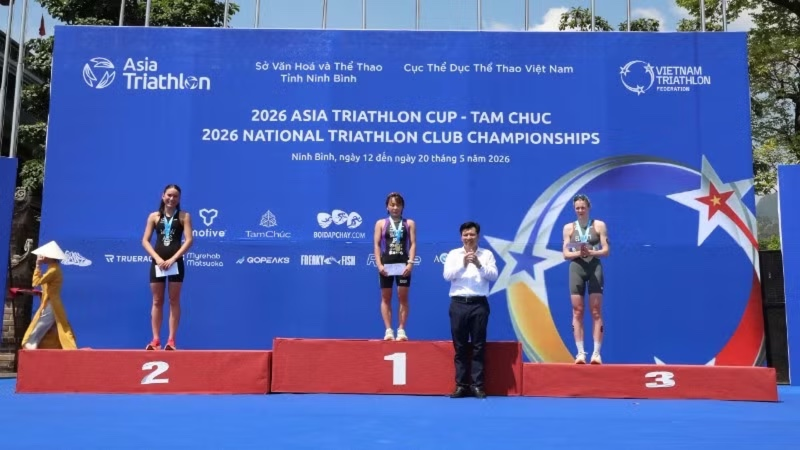 Asia Triathlon Cup and National Club Championships open in Ninh Binh