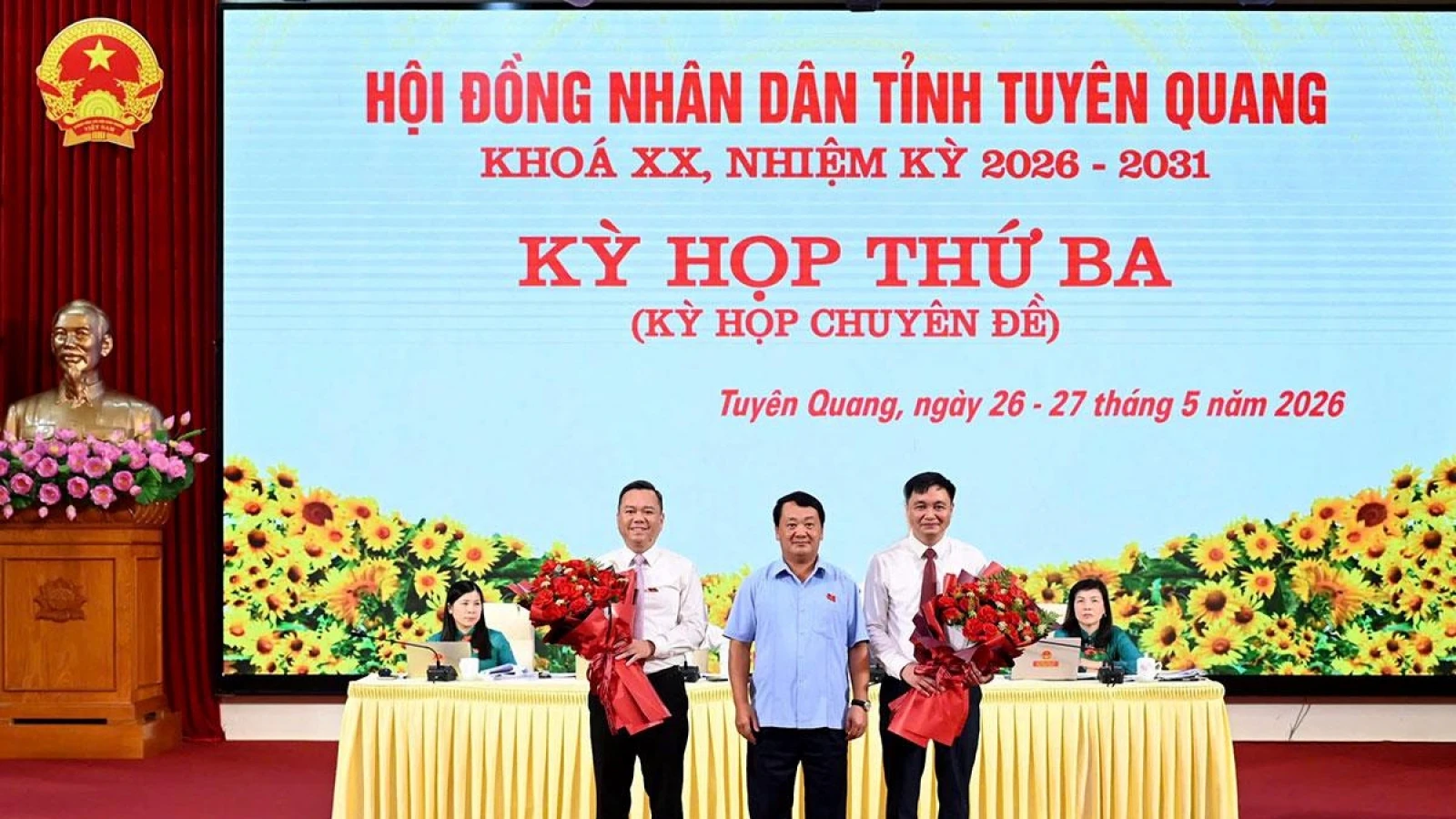 Thủ tướng phê chuẩn kết quả bầu 2 Phó Chủ tịch UBND tỉnh Tuyên Quang