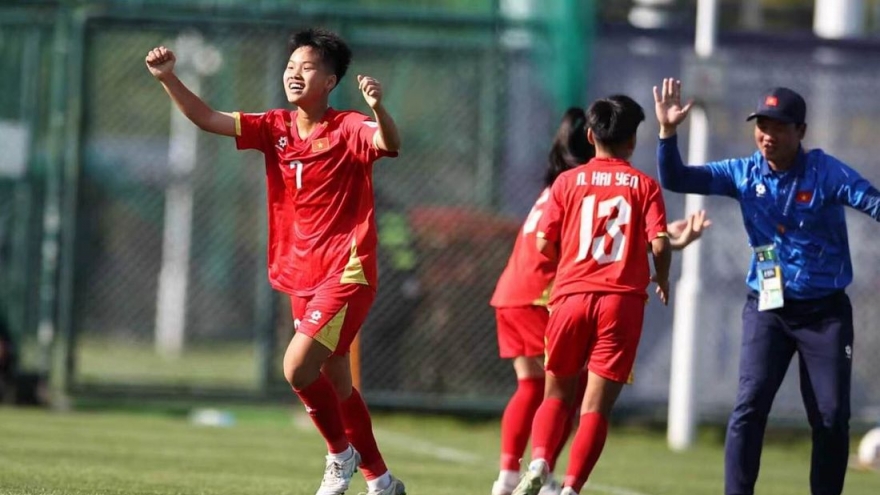 HLV U17 nữ Việt Nam gửi thông điệp ý nghĩa trước trận gặp U17 nữ Trung Quốc