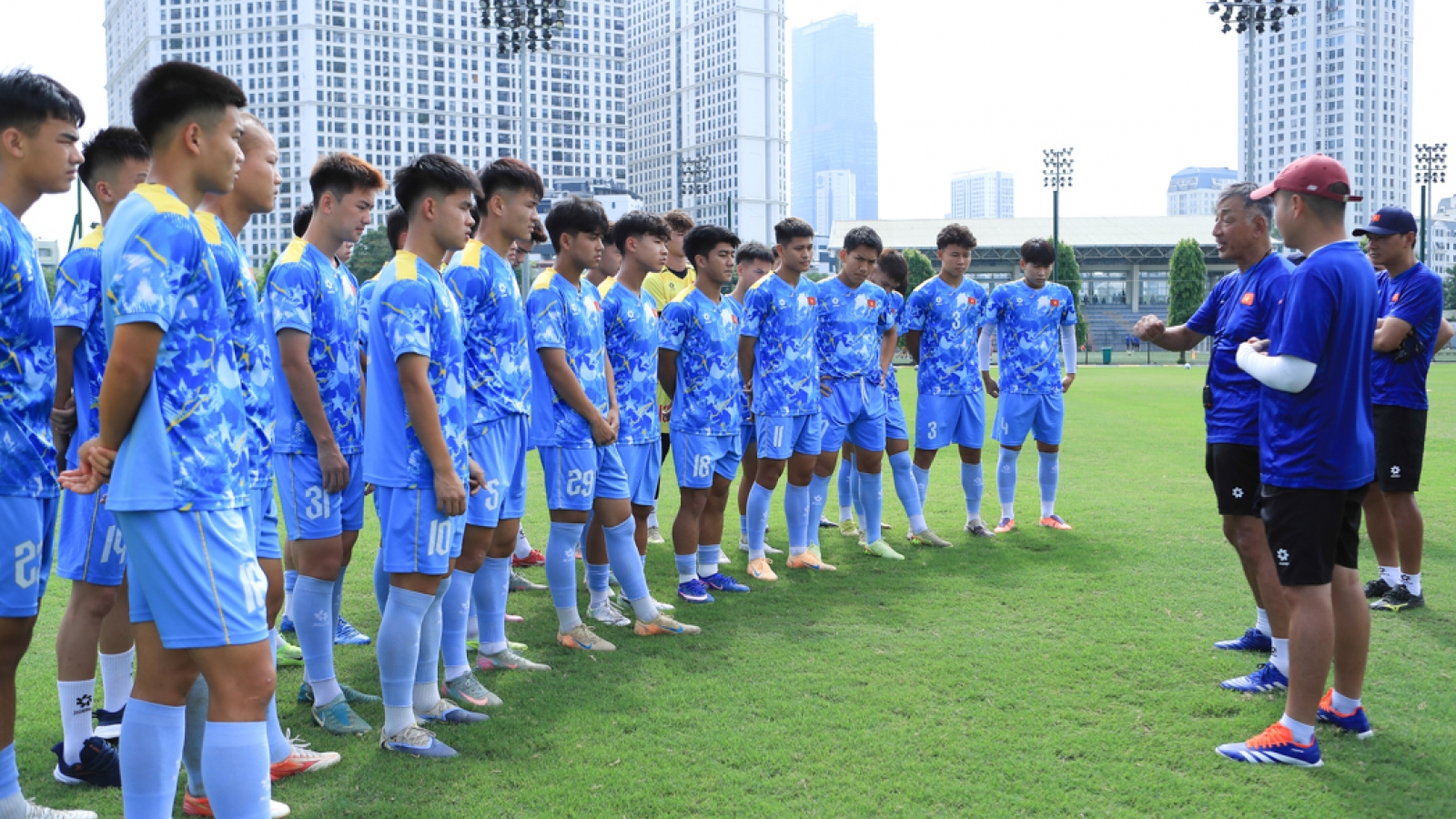 U19 Việt Nam đối mặt thử thách, chốt cầu thủ từ châu Âu cho giải Đông Nam Á