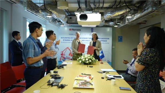 Chuyển hóa không gian biển thành động lực phát triển kinh tế
