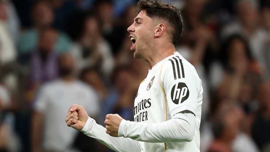 Real Madrid xác nhận Valverde bị chấn động não sau xô xát với Tchouameni